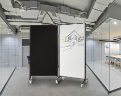 VC Communicate Whiteboard – Room Dividers